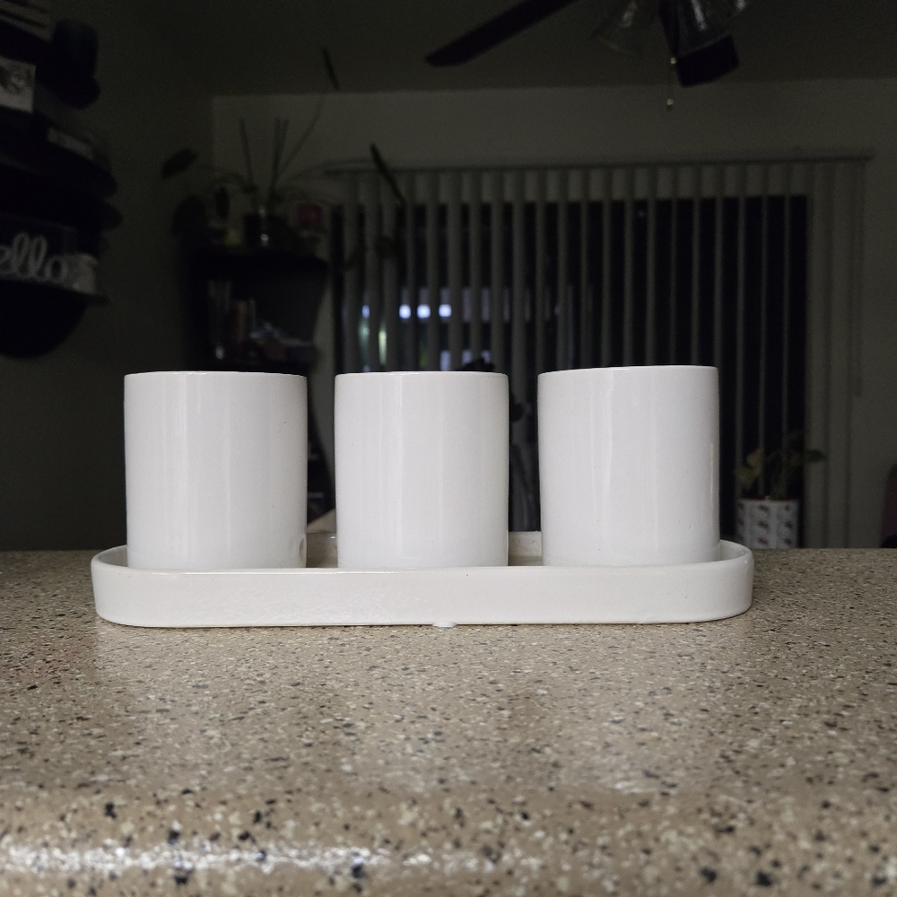 White Multi-pot Ceramic Planter